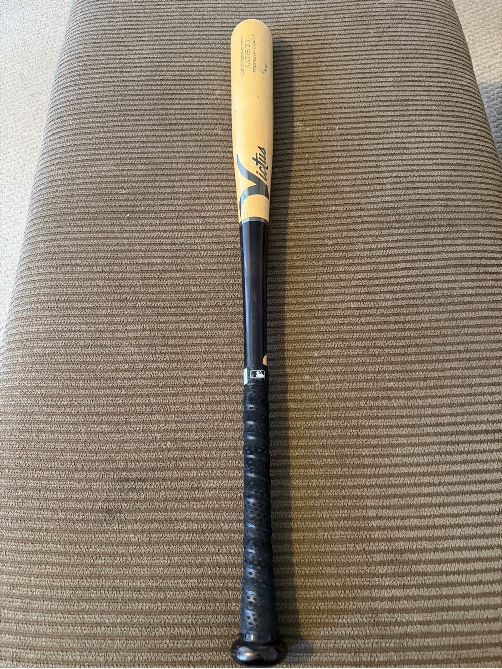 Victus Wood Baseball Bat Custom Designed Model TATIS 21–32/29 Used A Few Times!